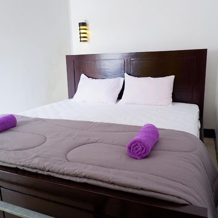 Family Guest House Moni Келимуту Экстерьер фото