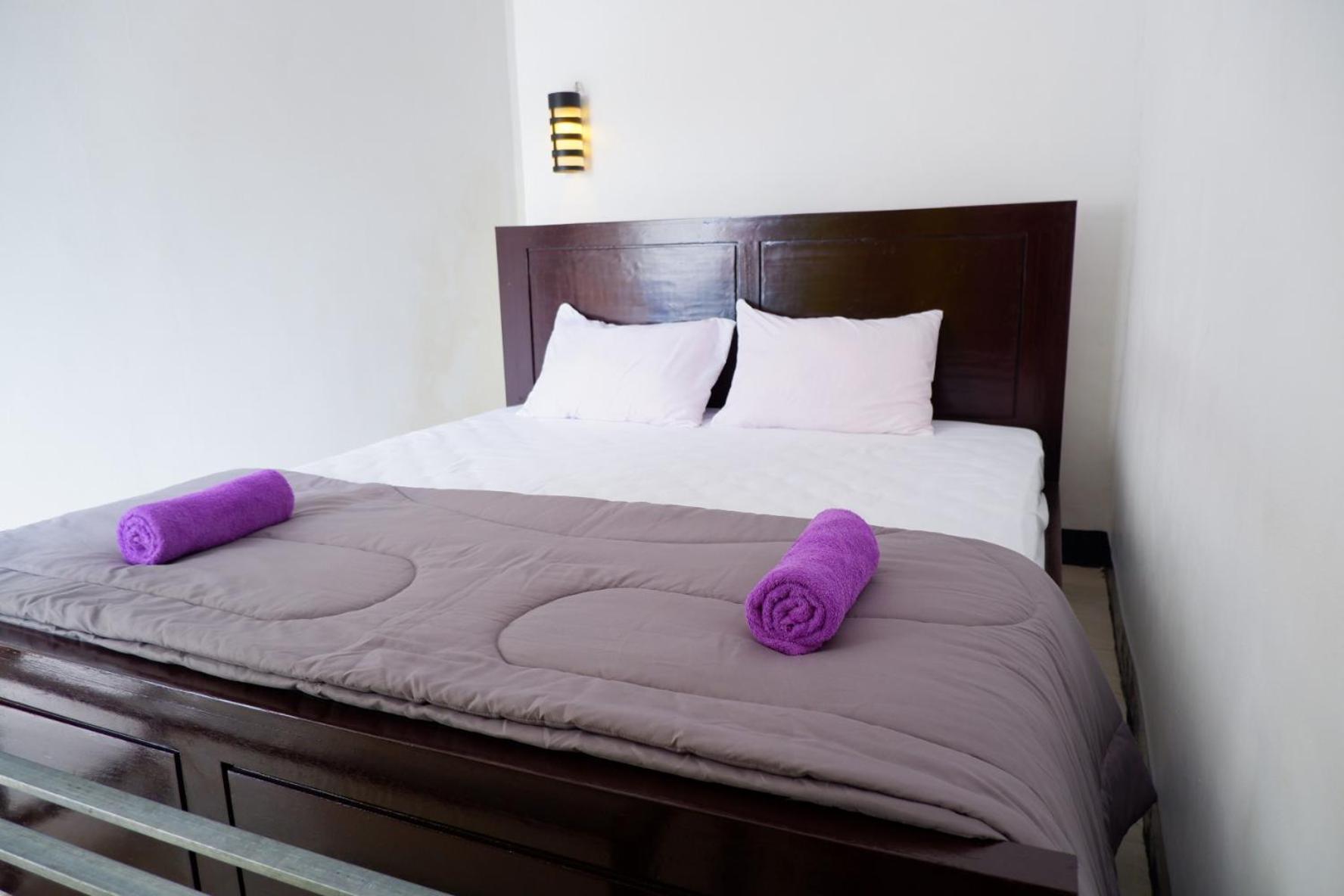 Family Guest House Moni Келимуту Экстерьер фото