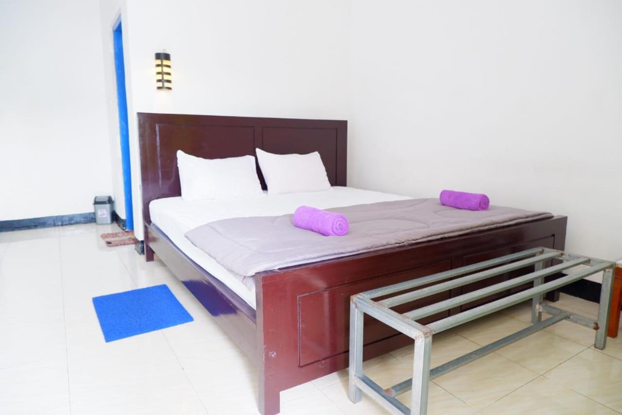 Family Guest House Moni Келимуту Экстерьер фото